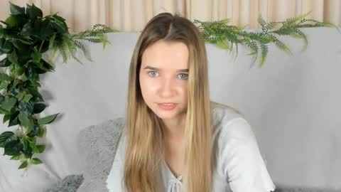 Snapshot of onyxvespera chatting on 05.15.26 onyxvespera online show from 05.15.26