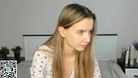 Snapshot of onyxvespera chatting on 06.01.26 onyxvespera online show from 06.01.26