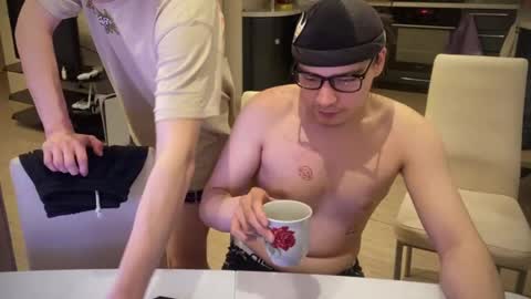 Snapshot of oofcblesssexx chatting on 12.20.24 bless god online show from 12.20.24