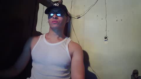 oomaurooo online show from 12.20.25