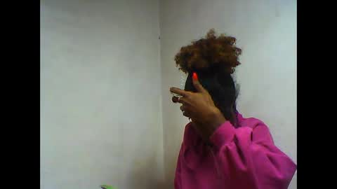 Snapshot of oooorazanasoa chatting on 06.04.26 oooorazanasoa online show from 06.04.26