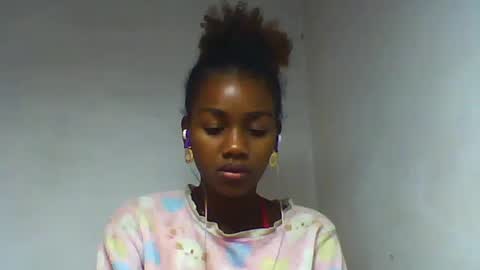 Snapshot of oooorazanasoa chatting on 06.12.26 oooorazanasoa online show from 06.12.26