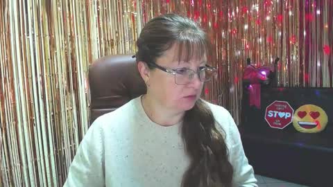 Vanessa online show from 10.06.25