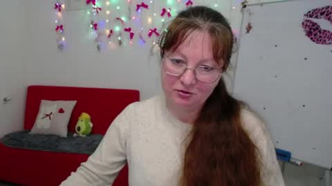 Snapshot of oovanessahotts chatting on 04.24.26 Vanessa online show from 04.24.26