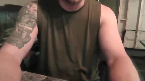 Snapshot of open_torequest chatting on 11.04.25 open_torequest online show from 11.04.25