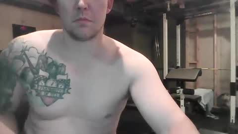 Snapshot of open_torequest chatting on 11.18.25 open_torequest online show from 11.18.25