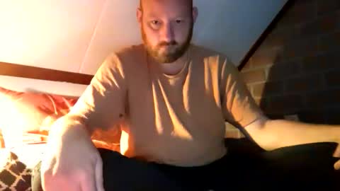 Snapshot of openmindedx8 chatting on 10.05.25 Openminded online show from 10.05.25