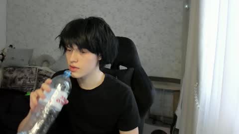 Snapshot of opiunarium chatting on 01.14.26 Bella and John online show from 01.14.26