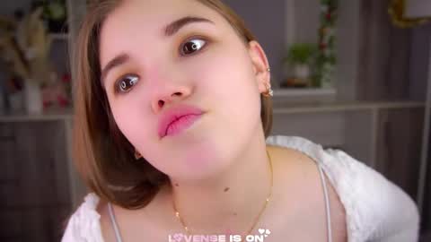 Snapshot of orastarcher chatting on 01.07.26 Jenny online show from 01.07.26