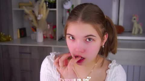 Snapshot of orastarcher chatting on 01.10.26 Jenny online show from 01.10.26