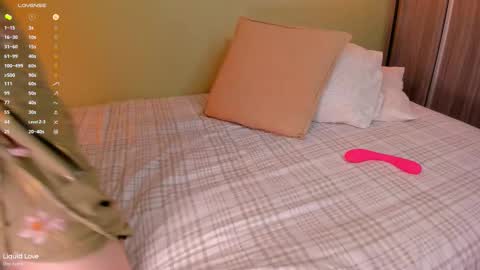 Claire online show from 09.21.25