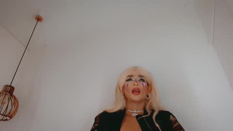 Oriana braom online show from 02.04.25