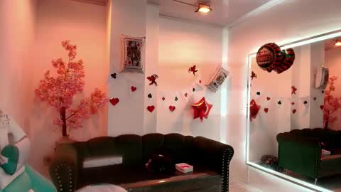 Snapshot of oriana_colby chatting on 02.17.26 Oriana online show from 02.17.26