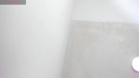 Miss Guzman  online show from 12.10.24