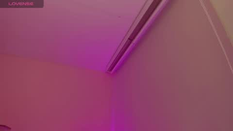 Miss Guzman  online show from 04.11.26