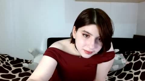 Snapshot of oriana_secret chatting on 06.18.26 Oriana online show from 06.18.26