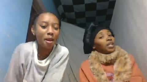 orianie064 online show from 07.03.26
