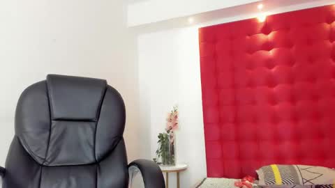 orion y perla online show from 02.15.25