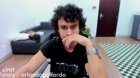 Snapshot of orlando__bloom chatting on 01.13.25 Fansly and Instagram -  online show from 01.13.25
