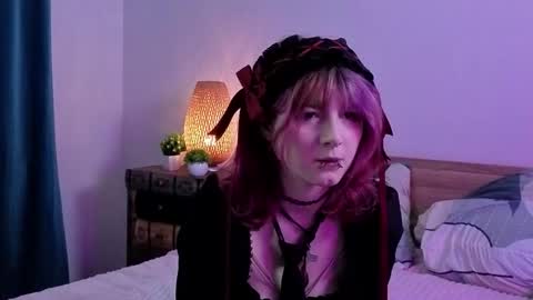 Snapshot of orvacurington chatting on 09.23.25 Ashley online show from 09.23.25