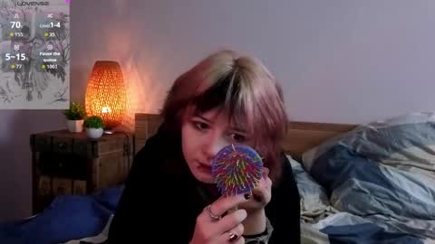 Snapshot of orvacurington chatting on 10.06.25 Ashley online show from 10.06.25