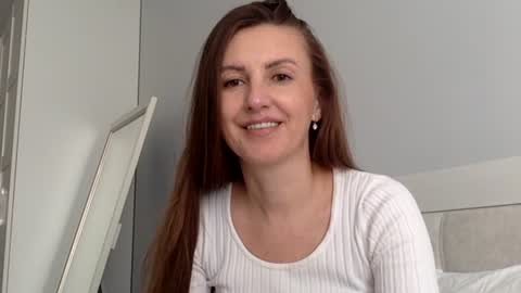 Snapshot of orvaline chatting on 06.17.26 orvaline online show from 06.17.26