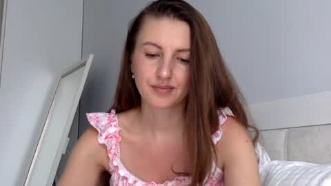 Snapshot of orvaline chatting on 06.21.26 orvaline online show from 06.21.26