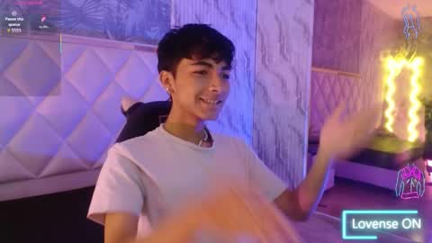 osamu_tay online show from 01.19.26