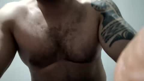 Snapshot of oscar670473 chatting on 05.01.26 oscar670473 online show from 05.01.26