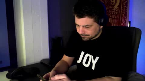 Snapshot of oscarleo chatting on 02.11.26 the venetian online show from 02.11.26