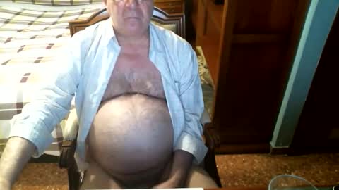 Snapshot of oscarw chatting on 03.16.26 Oscar online show from 03.16.26