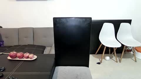 Snapshot of oskregal chatting on 02.27.26 oskregal online show from 02.27.26