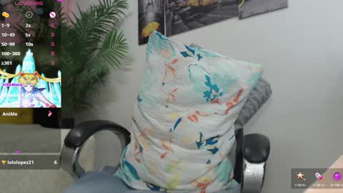 Snapshot of oso_gael chatting on 01.11.25 Bear Gael online show from 01.11.25