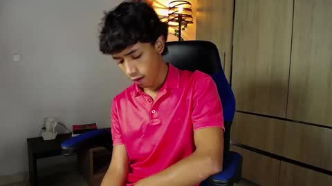 ostin 18hot online show from 12.28.24