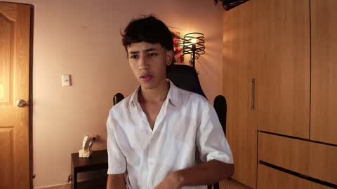 ostin 18hot online show from 01.10.25