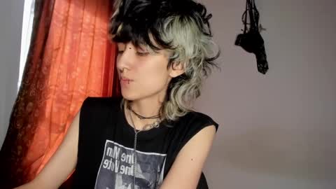 Otto 3 online show from 02.05.25