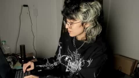 Otto 3 online show from 03.12.25