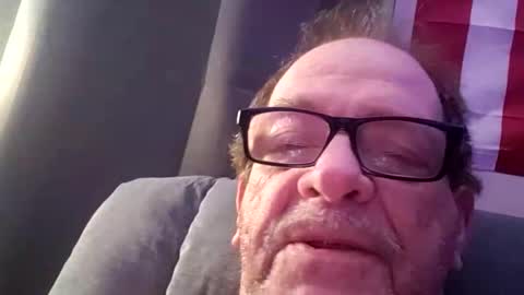 Snapshot of ou8124824 chatting on 10.25.25 ou8124824 online show from 10.25.25