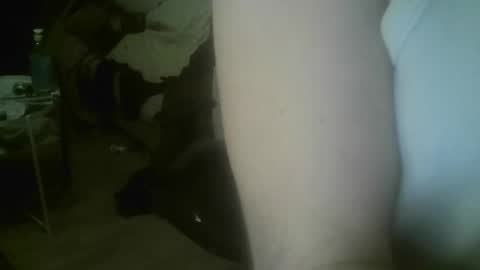 ouinnybis195625 online show from 12.23.24