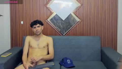 Snapshot of owen_mccarthy chatting on 01.12.25 owen_mccarthy online show from 01.12.25