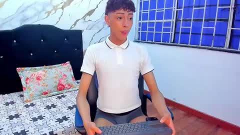 sexy owen online show from 09.17.25