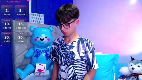 Snapshot of owenblue__ chatting on 12.02.24 Owen Independent model online show from 12.02.24