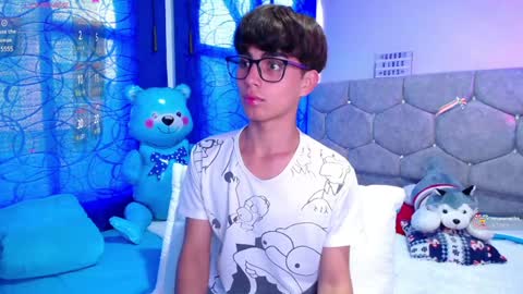 Snapshot of owenblue__ chatting on 12.11.24 Owen Independent model online show from 12.11.24