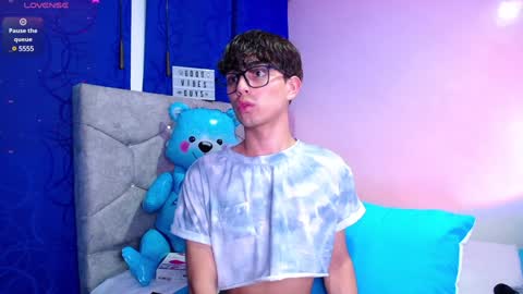 Snapshot of owenblue__ chatting on 12.27.24 Owen Independent model online show from 12.27.24