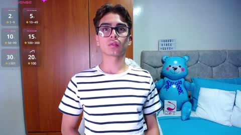 Snapshot of owenblue__ chatting on 01.22.25 Owen Independent model online show from 01.22.25