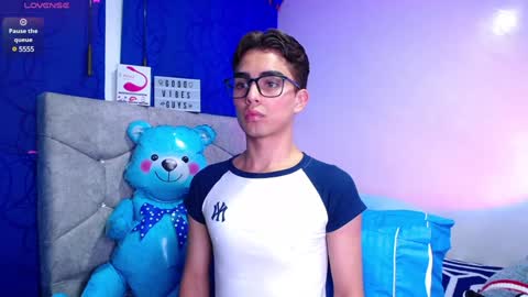 Snapshot of owenblue__ chatting on 01.28.25 Owen Independent model online show from 01.28.25