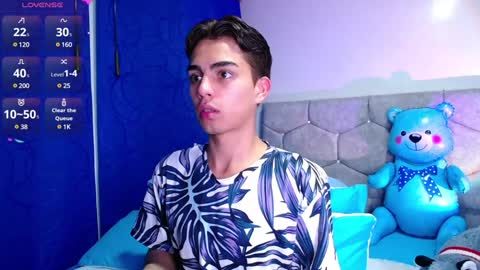Snapshot of owenblue__ chatting on 02.03.25 Owen Independent model online show from 02.03.25
