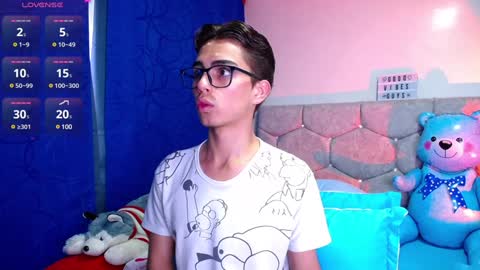 Snapshot of owenblue__ chatting on 02.07.25 Owen Independent model online show from 02.07.25