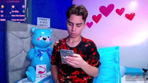 Snapshot of owenblue__ chatting on 02.21.25 Owen Independent model online show from 02.21.25