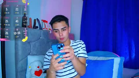 Snapshot of owenblue__ chatting on 10.20.25 Owen Independent model online show from 10.20.25